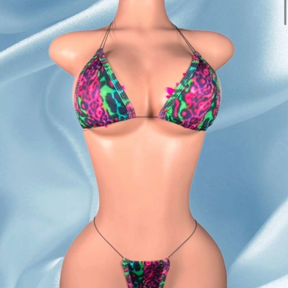 Vibrant Multicolor Microkini Set